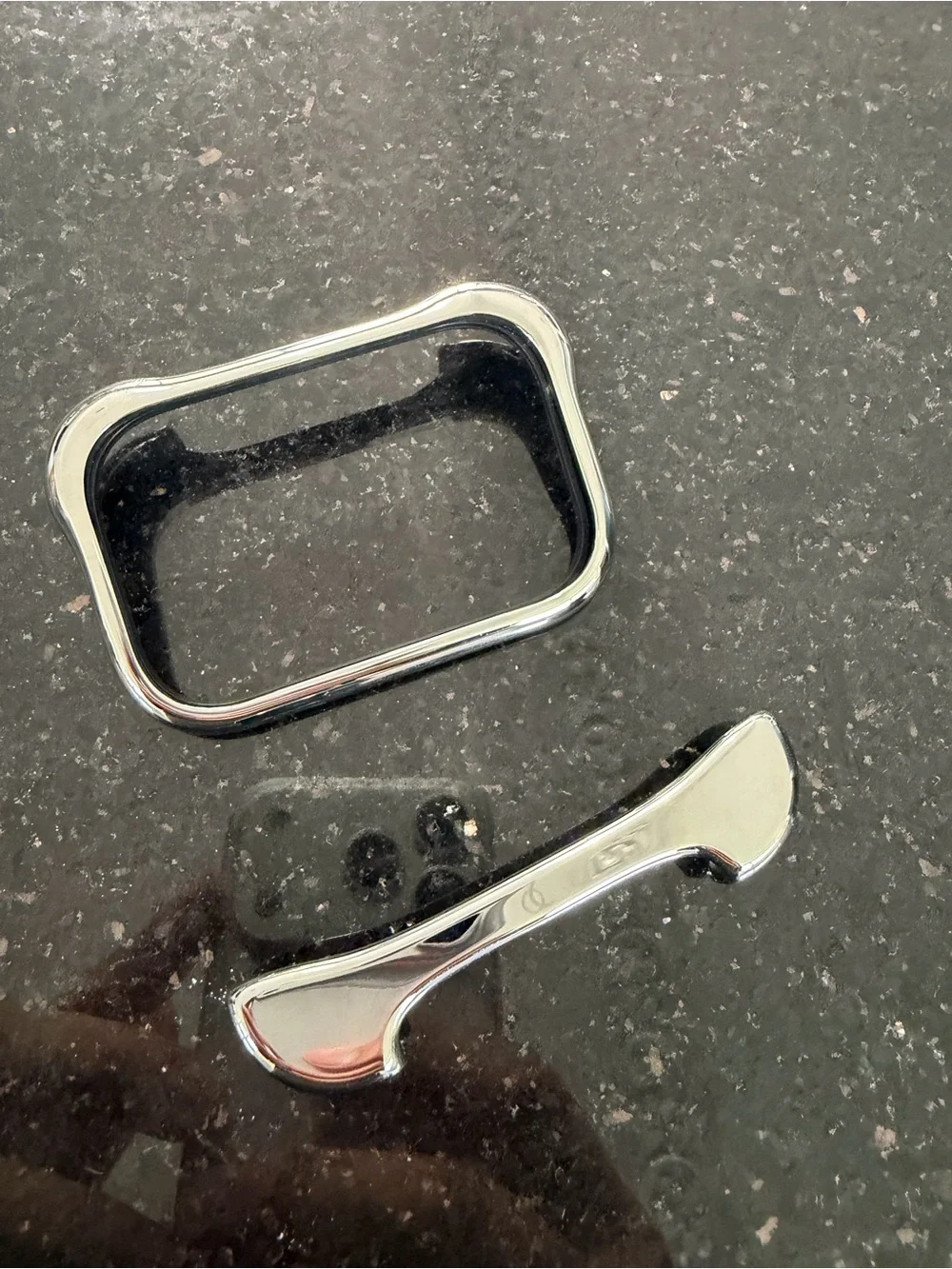 ARC PULSE IPHONE 17 PRO CASE